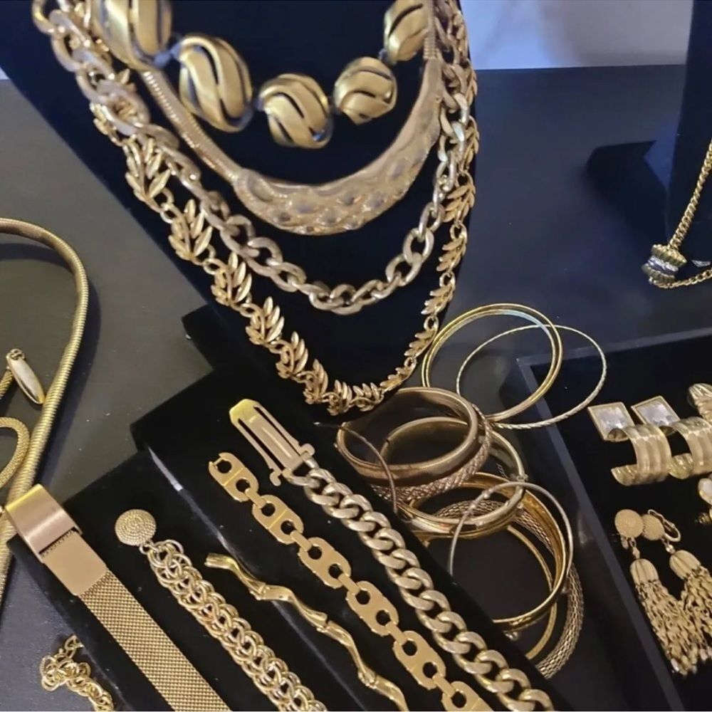 2 LB Gold & silver costume jewelry lot